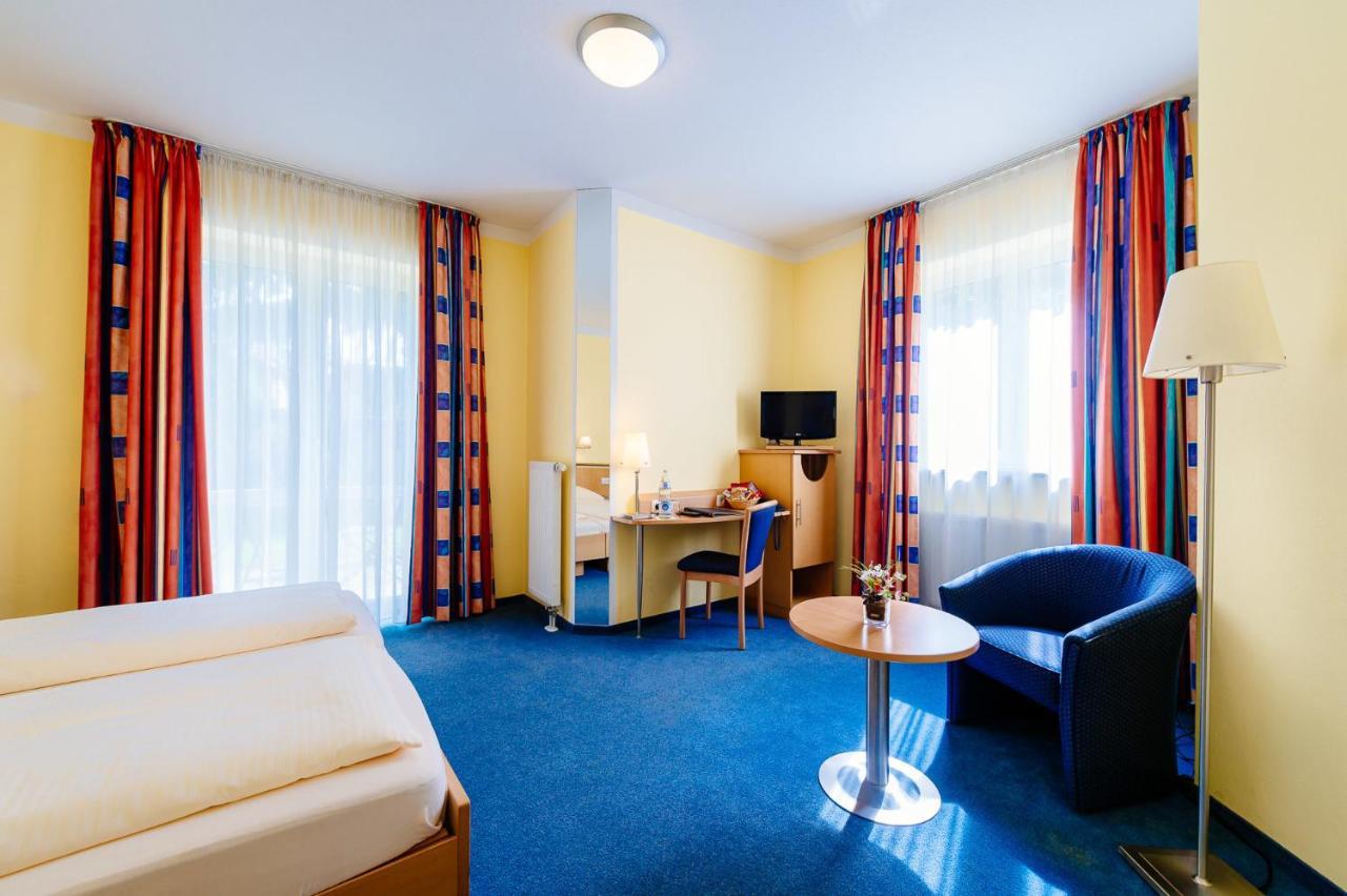 Hotel Graf Lehndorff Zur Messe มิวนิก ภายนอก รูปภาพ